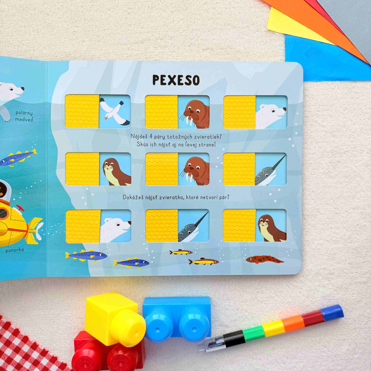 Knižka s okienkovým pexesom - V oceáne